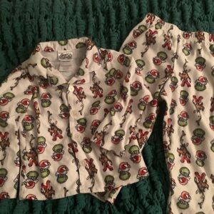 Fleece Grinch Pajama Set